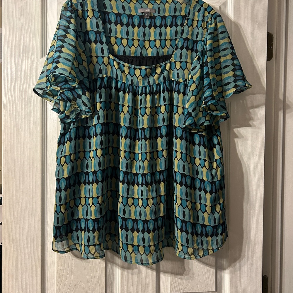 Apt. 9 Teal and Navy Geometric Short Sleeve Blouse